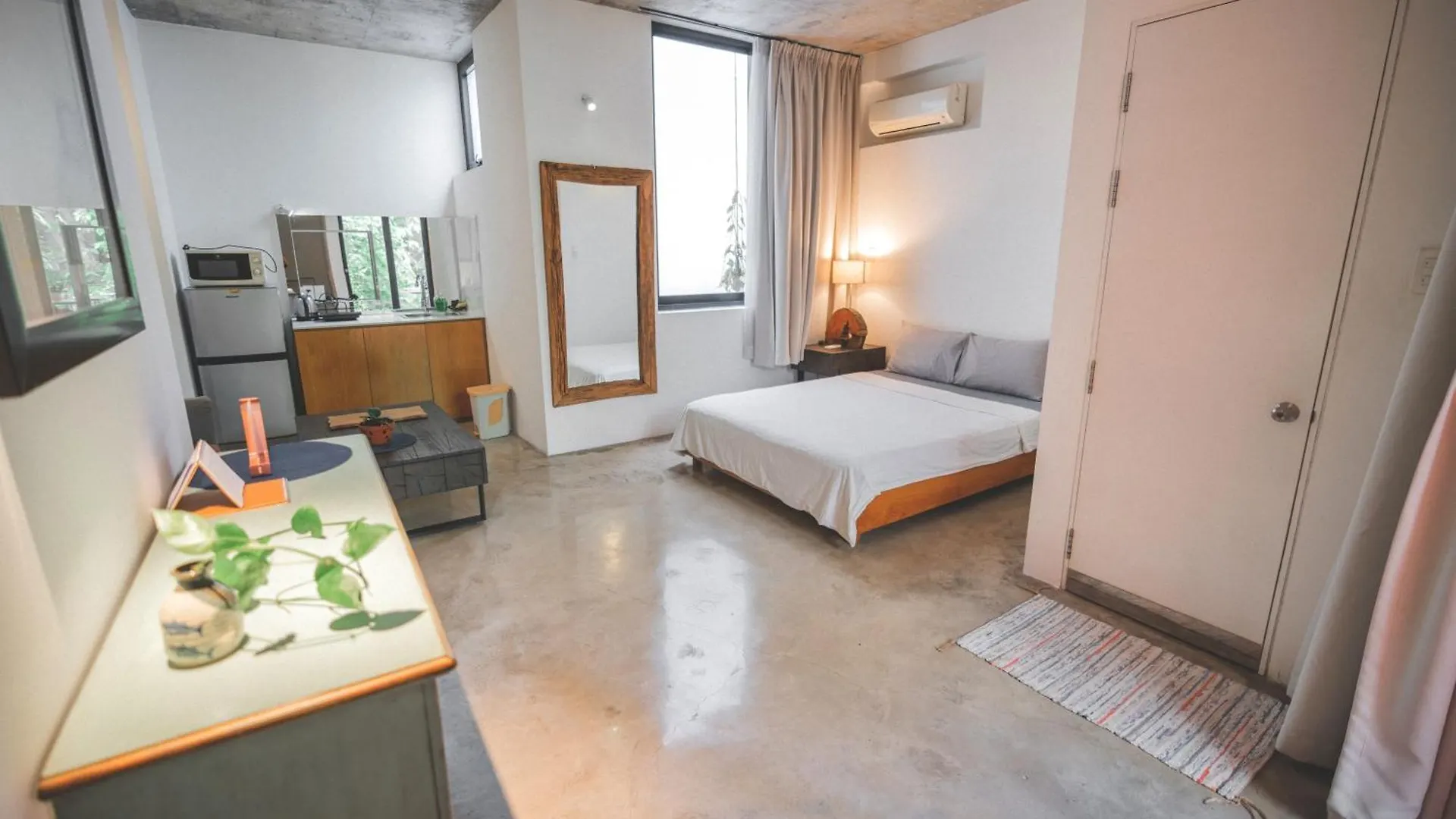 Guest house Notre Maison 8 Saigon Close Landmark 81 Building Ho Chi Minh City