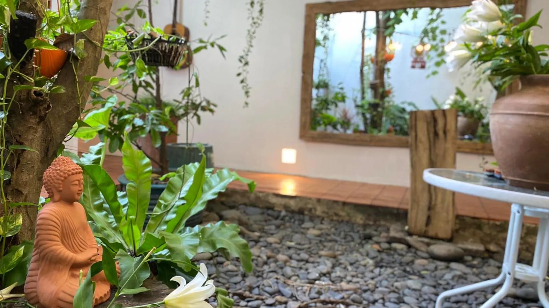 Notre Maison 8 Saigon Close Landmark 81 Building Ho Chi Minh City Guest house